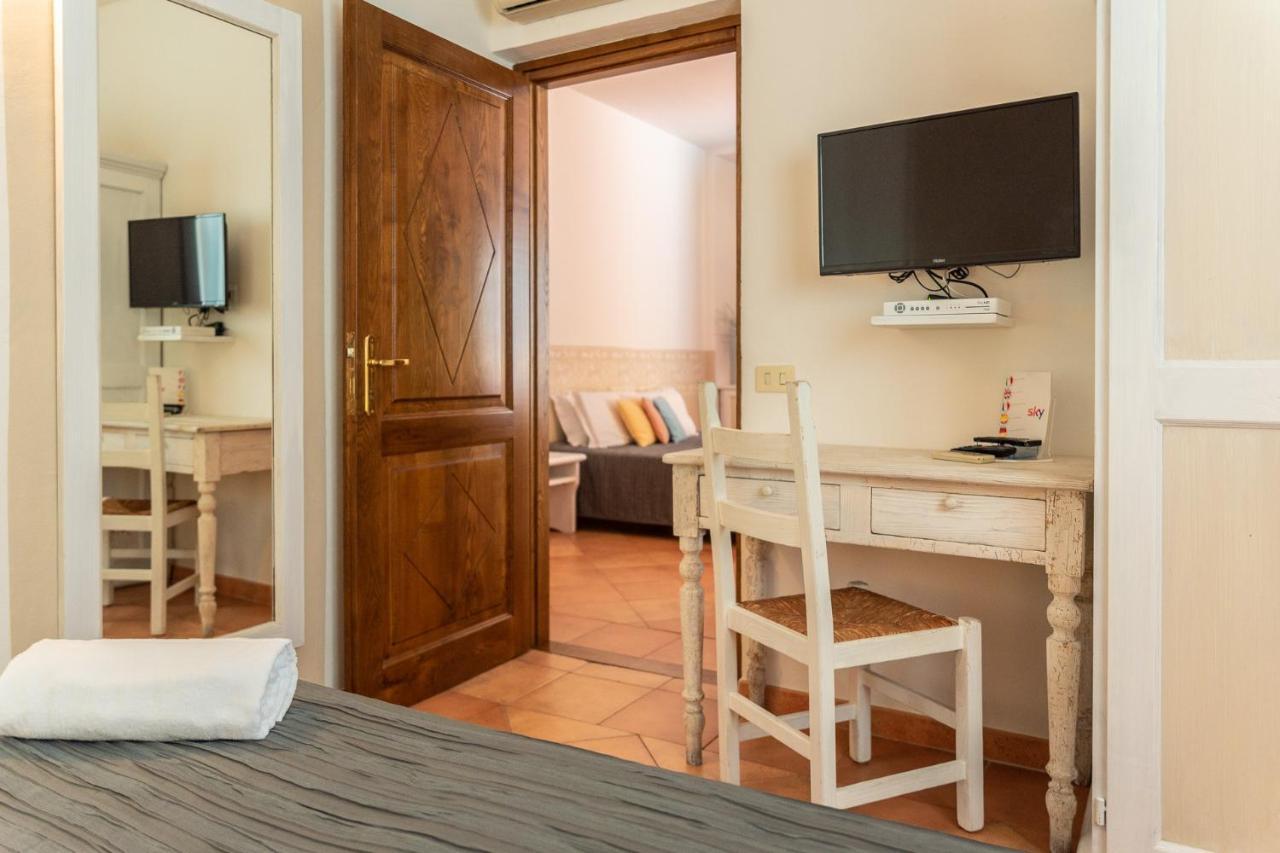 Boutique Hotel Sant'Andrea & Relais San Pantaleo Eksteriør bilde
